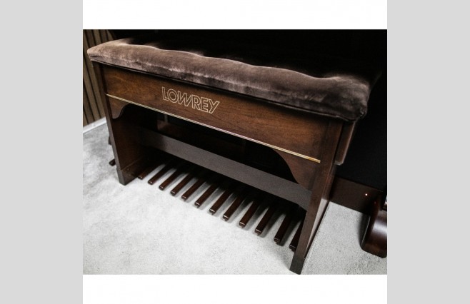Used Lowrey Prestige Plus Organ All Inclusive Top Grade Package (SN:913-040811) - Image 23